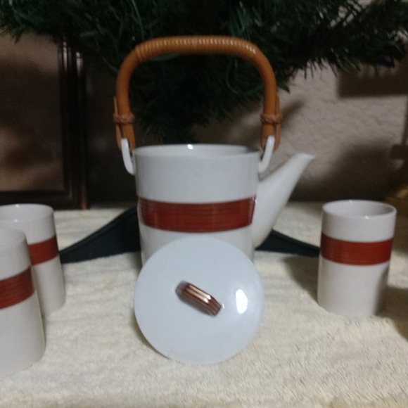 Japanese Porcelain Tea Pot + 4 Cup Set Bamboo Reeded Handle Rare Vintage - Picture 6 of 12